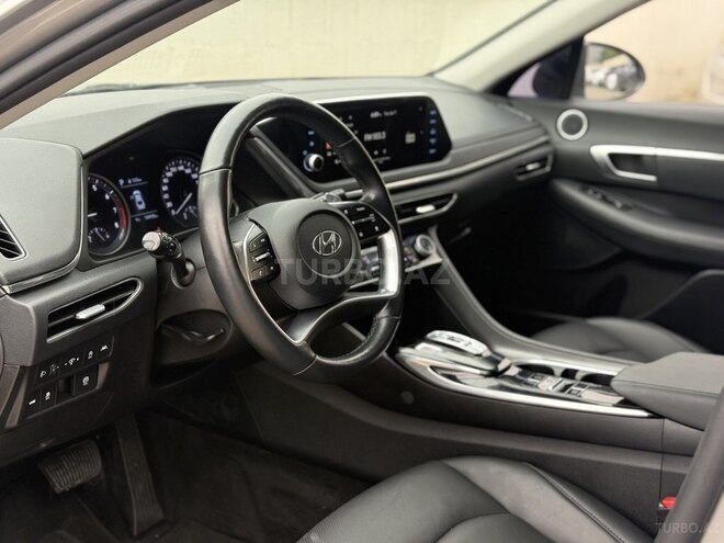 Hyundai Sonata-7