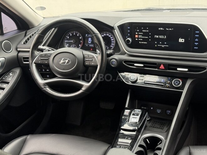 Hyundai Sonata-6