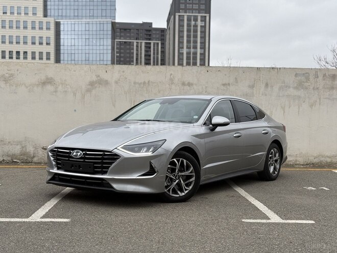 Hyundai Sonata-2