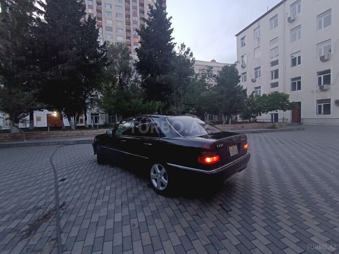 Mercedes C 230 1999, 274,000 km - 2.3 l - Bakı