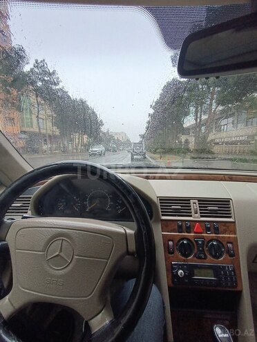 Mercedes C 230 1999, 274,000 km - 2.3 l - Bakı