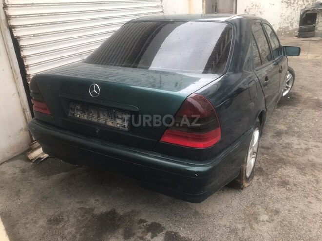 Mercedes C 180 1997, 300,000 km - 1.8 l - Sumqayıt