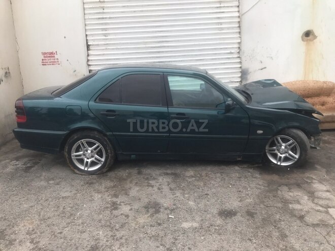 Mercedes C 180 1997, 300,000 km - 1.8 l - Sumqayıt