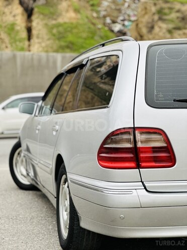 Mercedes E 220 d 2000, 310,000 km - 2.2 l - Bakı