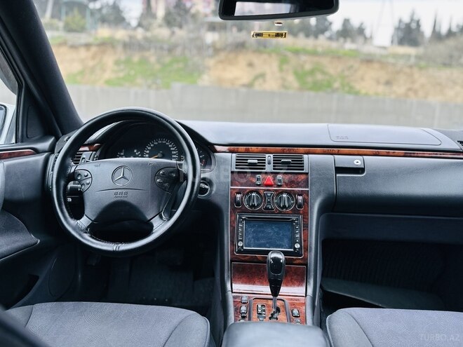 Mercedes E 220 d 2000, 310,000 km - 2.2 l - Bakı