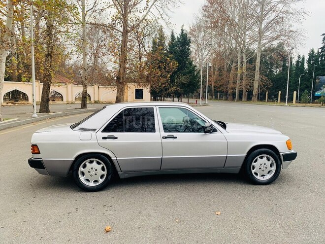 Mercedes 190 1991, 720,000 km - 1.8 l - Mingəçevir