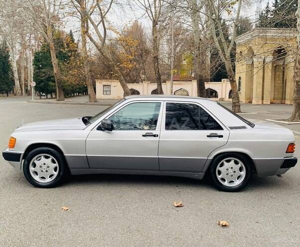 Mercedes 190 1991, 720,000 km - 1.8 l - Mingəçevir
