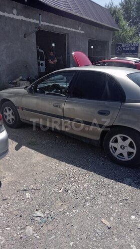 Opel Omega 1997, 220,000 km - 2.0 l - İsmayıllı