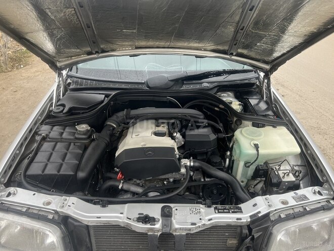 Mercedes C 180 1998, 260,000 km - 1.8 l - Bakı