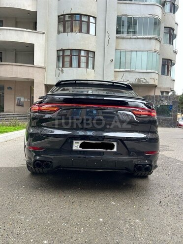 Porsche Cayenne Coupe-7