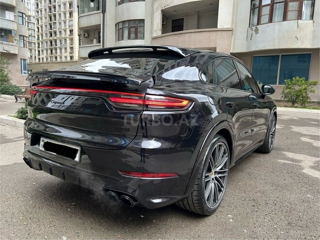 Porsche Cayenne Coupe-5