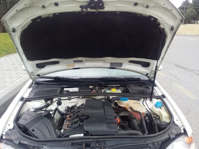Audi A4 2007, 274,000 km - 2.0 л - Bakı