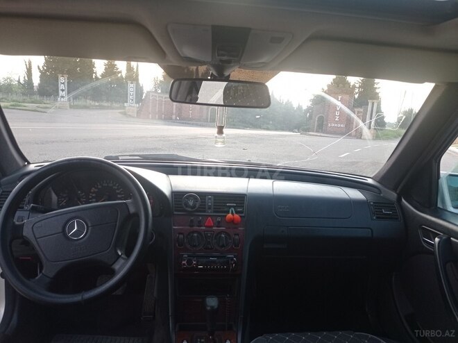 Mercedes C 220 d 1999, 254,300 km - 2.2 л - Bakı