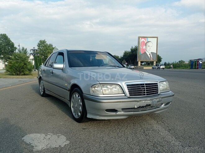 Mercedes C 220 d 1999, 254,300 km - 2.2 л - Bakı