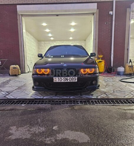 BMW 528 2003, 320,000 km - 2.5 l - Bakı