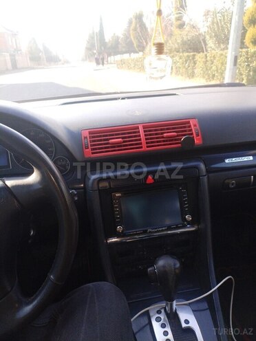 Audi A4 2004, 300,000 km - 1.8 l - Balakən
