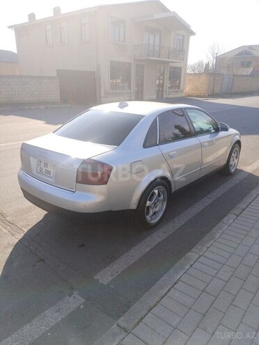 Audi A4 2004, 300,000 km - 1.8 l - Balakən