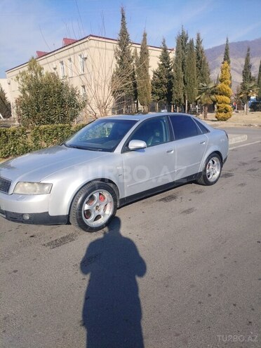 Audi A4 2004, 300,000 km - 1.8 l - Balakən