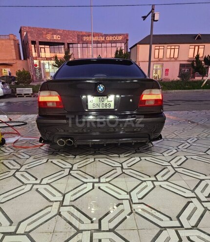 BMW 528 2003, 320,000 km - 2.5 l - Bakı