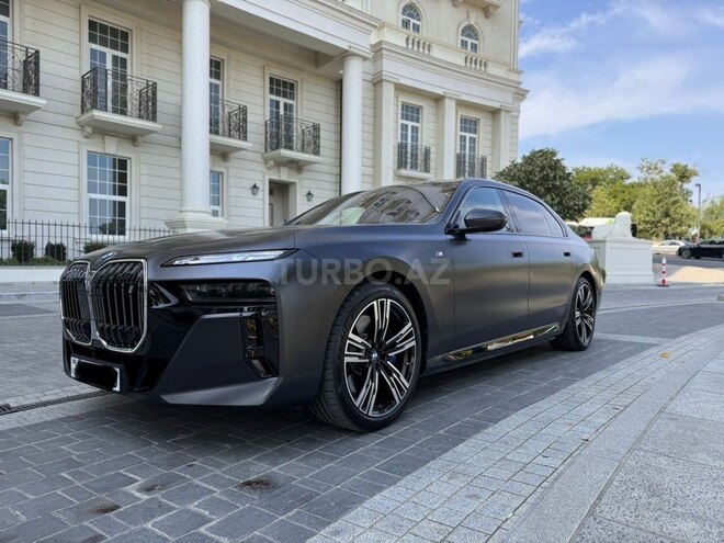 BMW i7 2022, 29,000 km - 0.0 l - Bakı