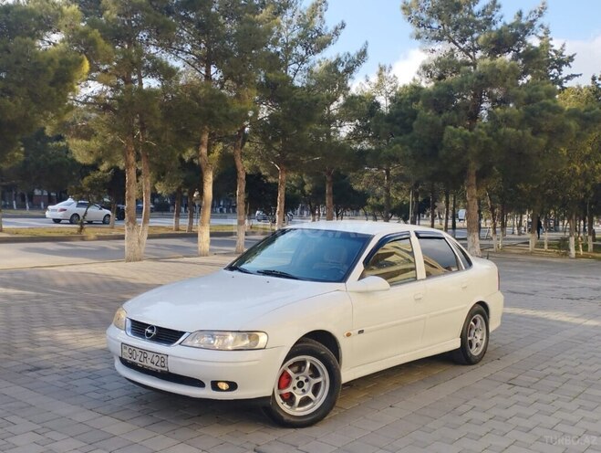 Opel Vectra 1999, 380,000 km - 1.8 l - Sumqayıt