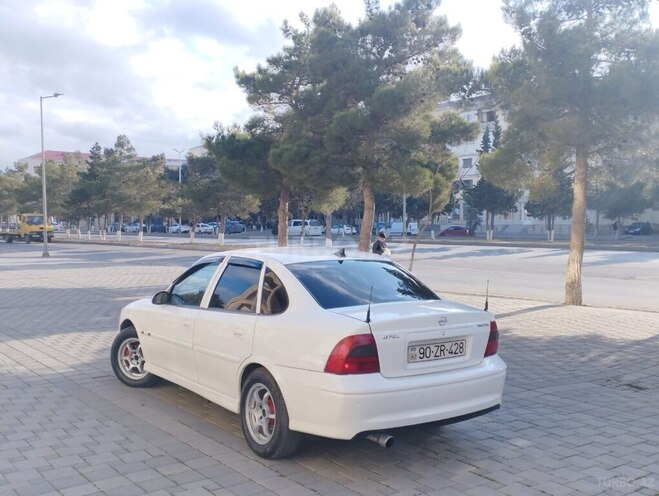 Opel Vectra 1999, 380,000 km - 1.8 l - Sumqayıt