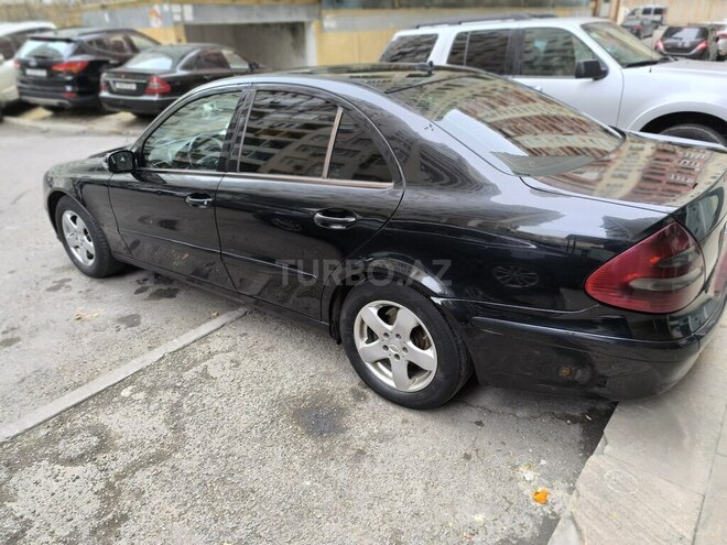 Mercedes E 220 d 2005, 393,000 km - 2.2 л - Bakı