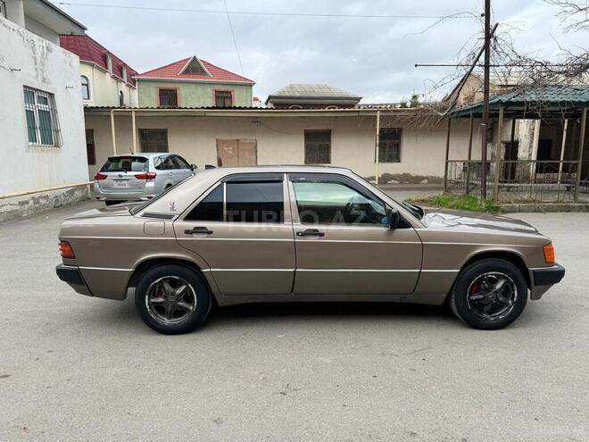 Mercedes 190 1990, 228,000 km - 2.0 l - Bakı