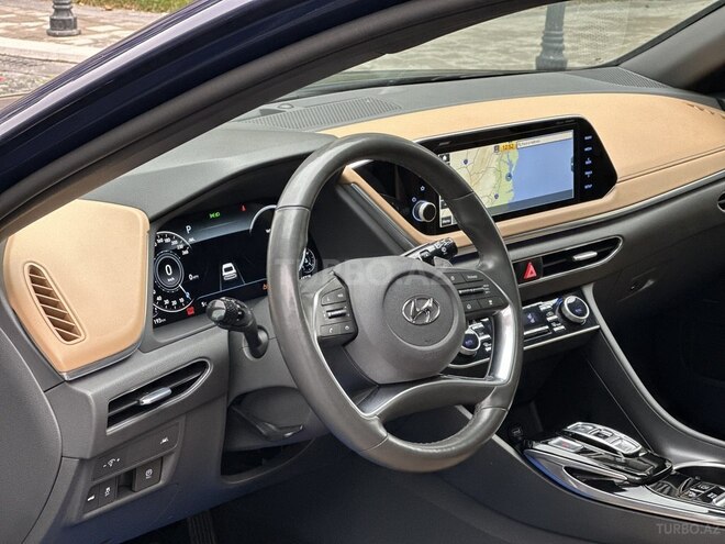 Hyundai Sonata-13