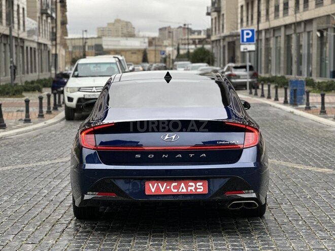 Hyundai Sonata-8