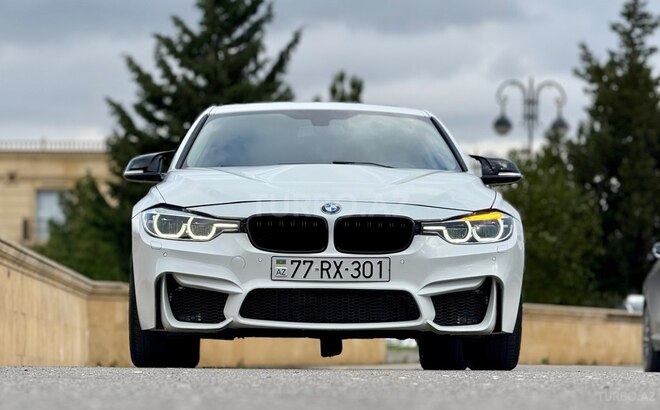 BMW 320-4