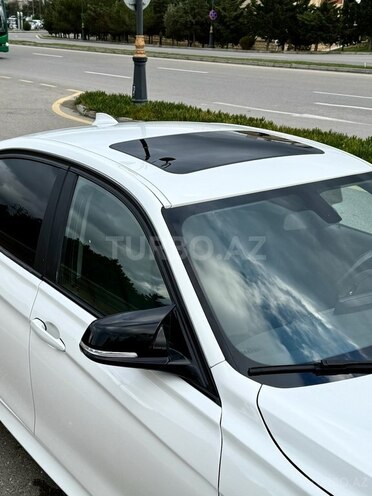 BMW 320-9