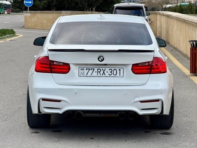 BMW 320-8