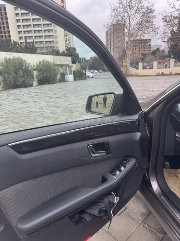 Mercedes E 220 d 2009, 380,000 km - 2.2 l - Bakı