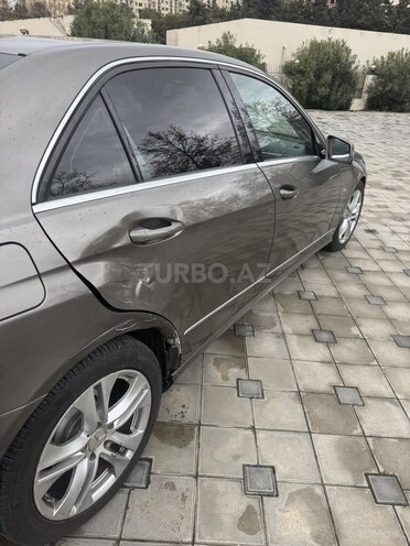 Mercedes E 220 d 2009, 380,000 km - 2.2 l - Bakı