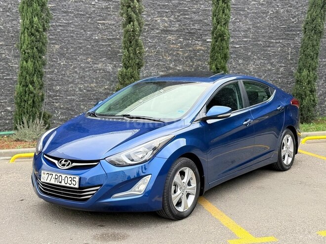 Hyundai Elantra 2015, 240,234 km - 1.8 л - Bakı