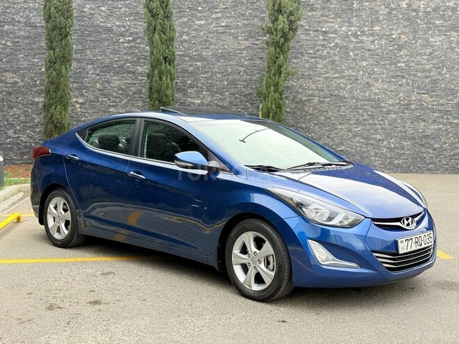 Hyundai Elantra 2015, 240,234 km - 1.8 л - Bakı