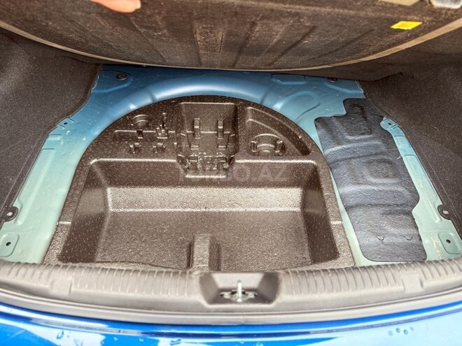 Hyundai Elantra 2015, 240,234 km - 1.8 л - Bakı