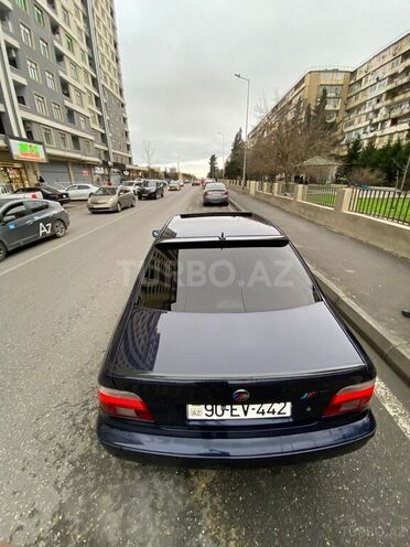 BMW 528 2001, 384,500 km - 2.8 l - Bakı