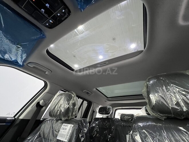 Hyundai Santa Fe-15