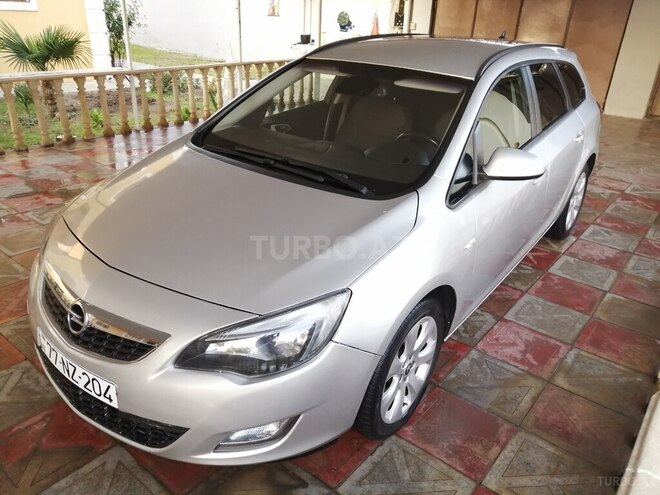 Opel Astra 2012, 351,000 km - 1.3 l - Beyləqan