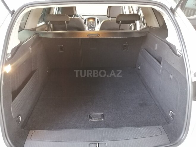 Opel Astra 2012, 351,000 km - 1.3 l - Beyləqan