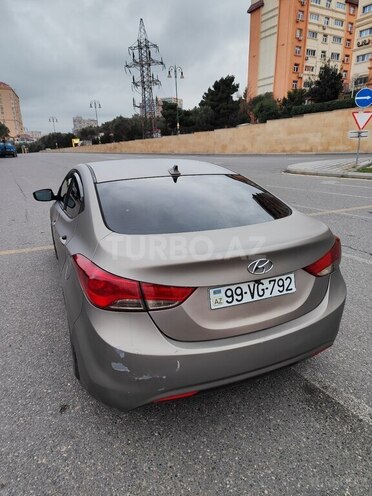 Hyundai Elantra 2013, 305,775 km - 1.8 l - Bakı