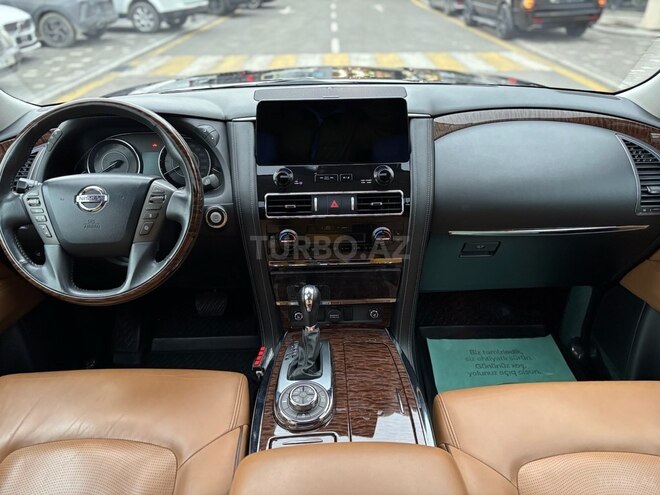 Nissan Patrol 2017, 110,000 km - 5.6 л - Bakı