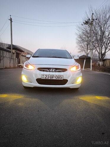 Hyundai Accent 2014, 160,000 km - 1.6 л - Göyçay