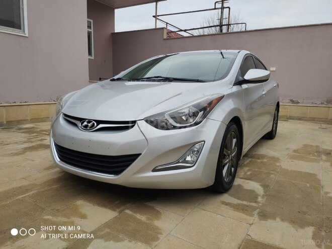Hyundai Elantra 2015, 142,588 km - 1.8 л - Şirvan