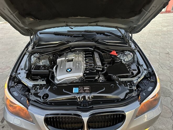 BMW 530-16