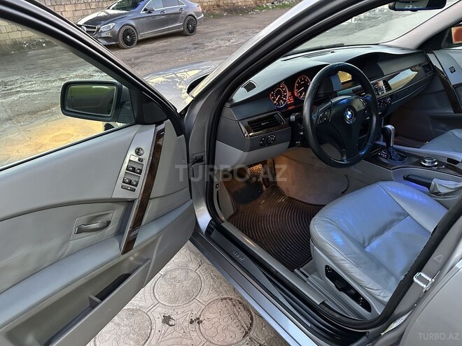 BMW 530-23