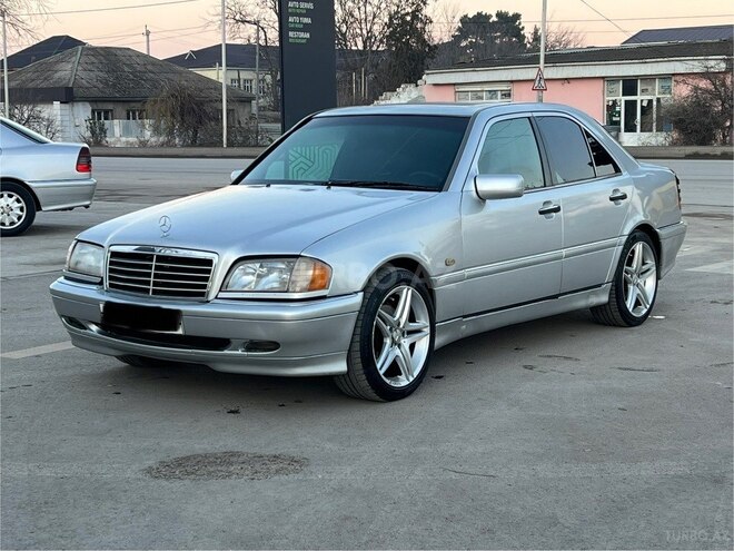 Mercedes C 230 1999, 260,000 km - 2.3 l - Xudat