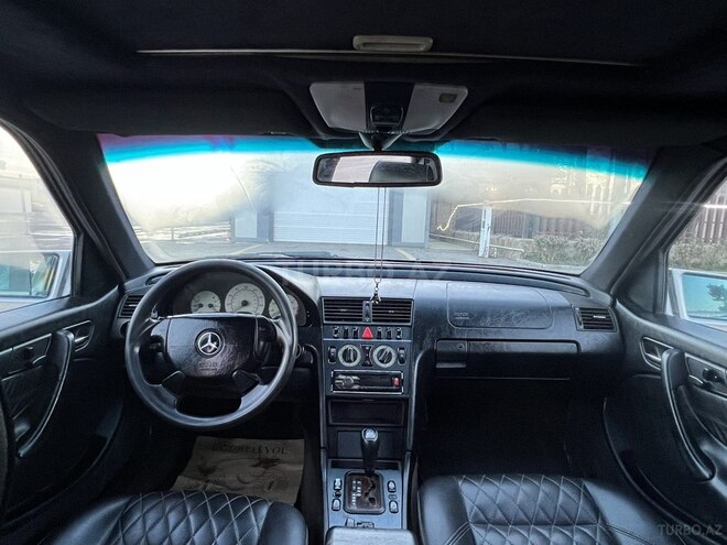 Mercedes C 230 1999, 260,000 km - 2.3 l - Xudat